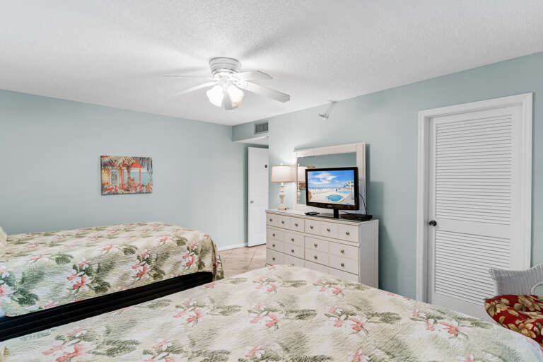 JC Resorts Sand Dollar 309 Bedroom 1 Indian Shores-4(2048 Pixels)22