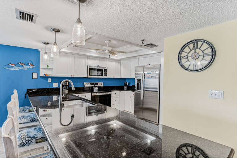 JC Resorts Sand Dollar 311 Kitchen Indian Shores-4(2048 Pixels)19