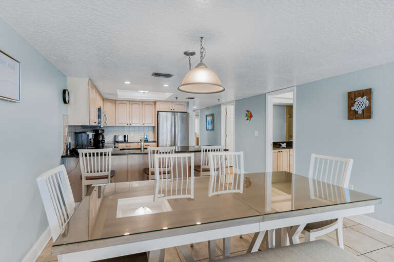 JC Resorts Sand Dollar 403 Dining Room Indian Shores-2(2048 Pixels)12