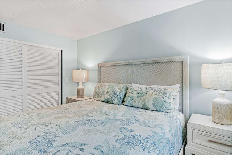 JC Resorts Sand Dollar 403 Bedroom 3 Indian Shores-3(2048 Pixels)36