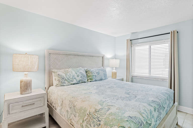 JC Resorts Sand Dollar 403 Bedroom 3 Indian Shores-1(2048 Pixels)35