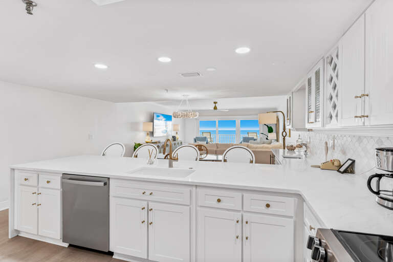 JC Resorts Sand Dollar 406 Kitchen Indian Shores-2(2048 Pixels)15