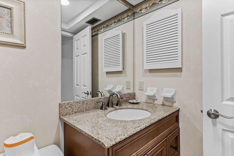 JC Resorts Sand Dollar 409 Bathroom 1 Indian Shores-2(2048 Pixels)25