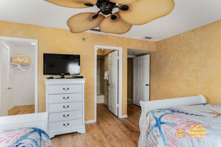 Sea Oats 501 Guest bedroom