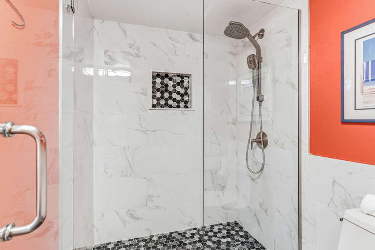 JC Resorts Beach Palms 409 Bathroom 1 Indian Shores-4(2048 Pixels)29