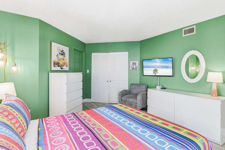 JC Resorts Beach Palms 409 Bedroom 3 Indian Shores-2(2048 Pixels)23