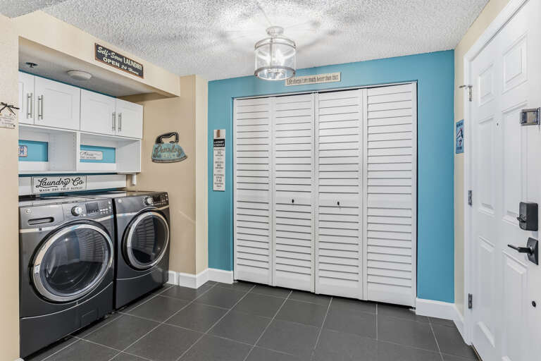 JC Resorts Beach Palms 409 Laundry Indian Shores-1(2048 Pixels)42