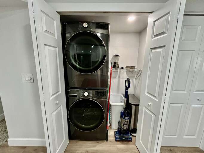 In-unit laundry