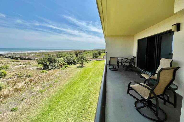oceanfront balcony