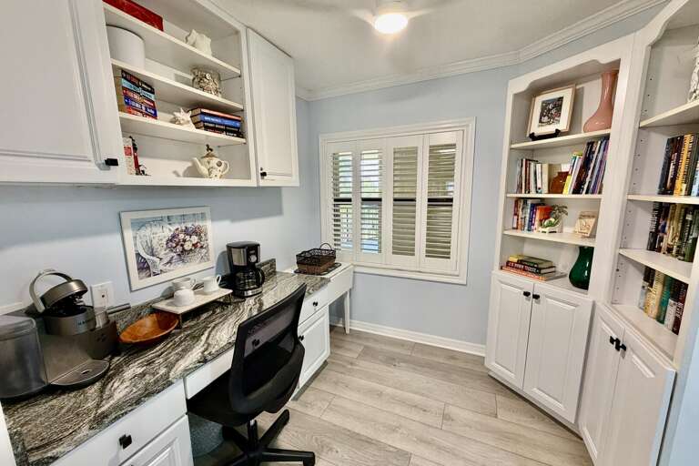 Coffee bar/office area