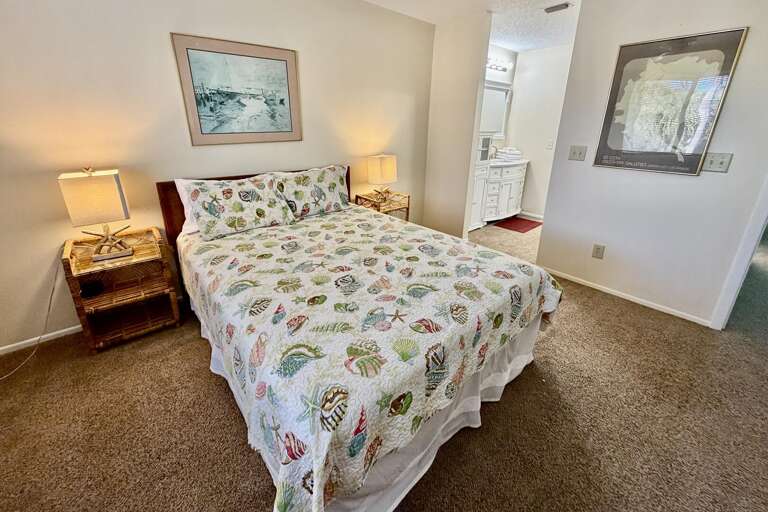 Bedroom 2 (upstairs)