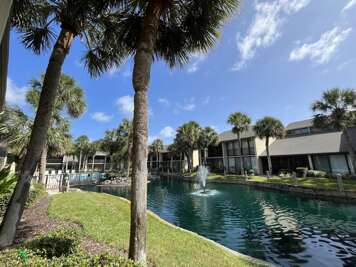 Las Palmas lagoon/pool view 