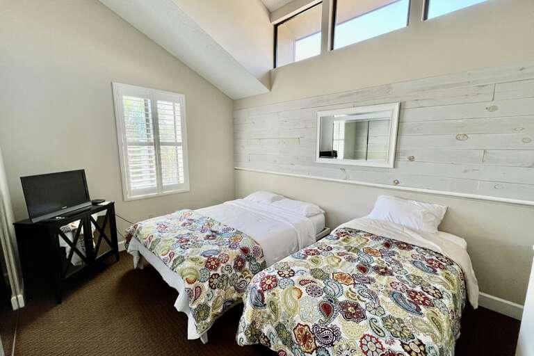 Bedroom 2 (enclosed loft)