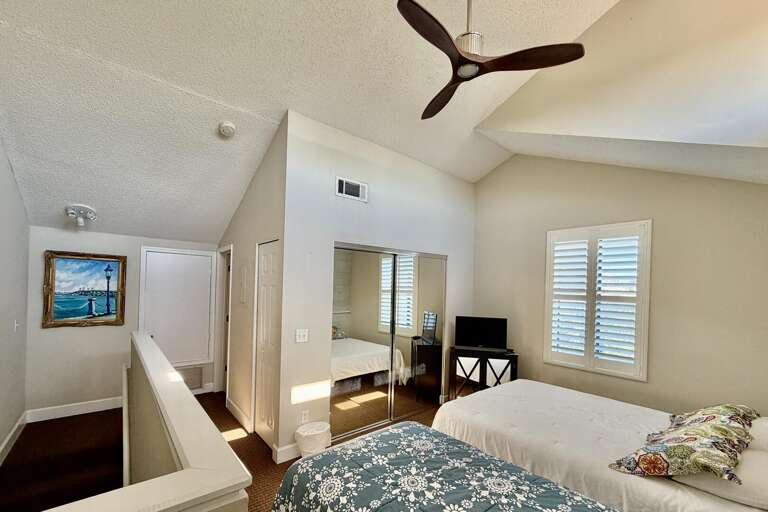 Bedroom 2 (enclosed loft) 