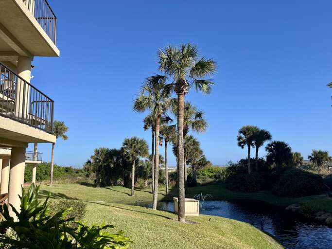 Ocean side lagoon view