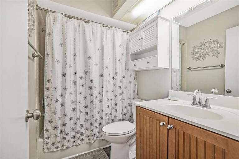 Bathroom 2 Bathroom 2