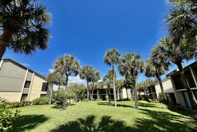 23 Village Del Prado Circle