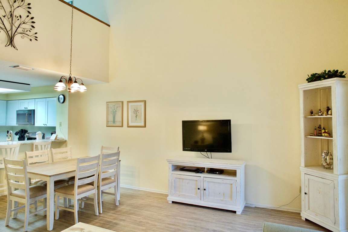 83 Village Las Palmas Circle G Family Condo Rental 3 Bedrooms St