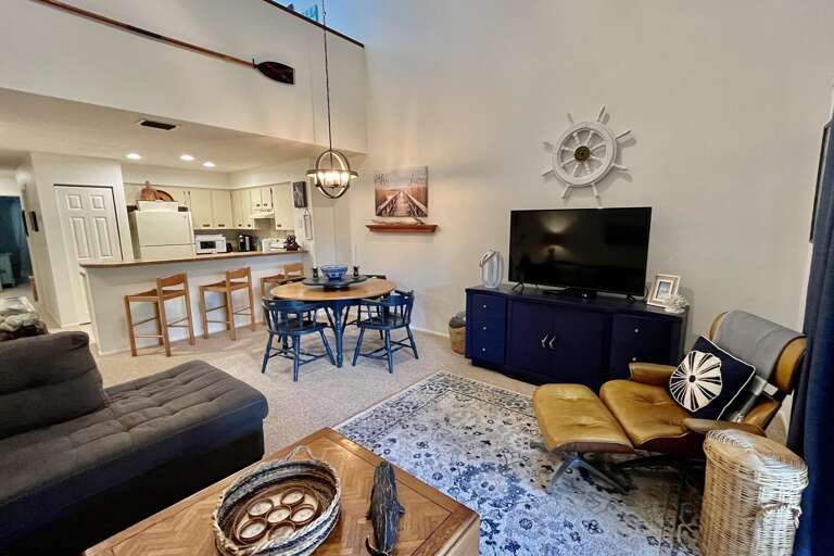 Living / Dining area