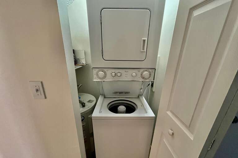 In-unit washer/dryer