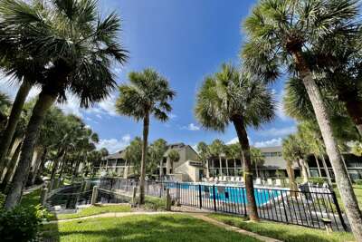 Las Palmas pool area