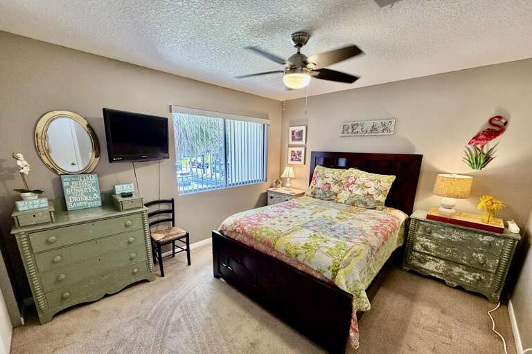 Bedroom 2 (upstairs)