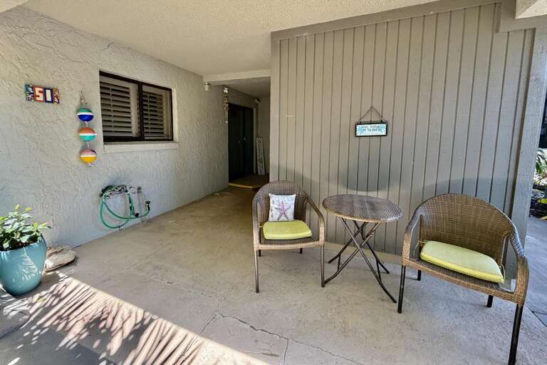 Condo entry 