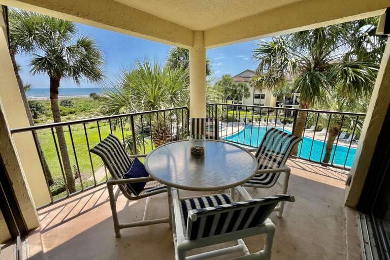 ocean side view/poolside balcony