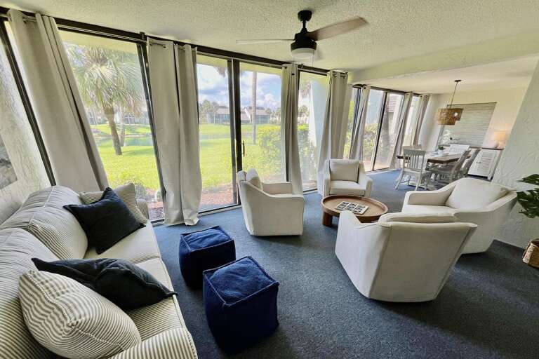 Enclosed lanai