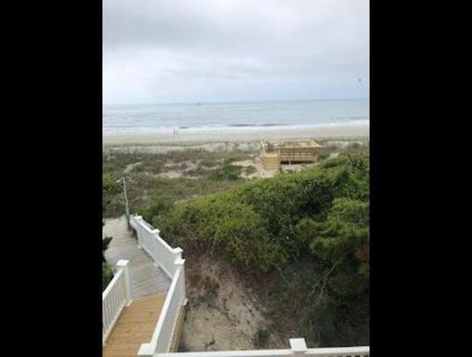 deckviewoffbedroom2 deckviewoffbedroom2