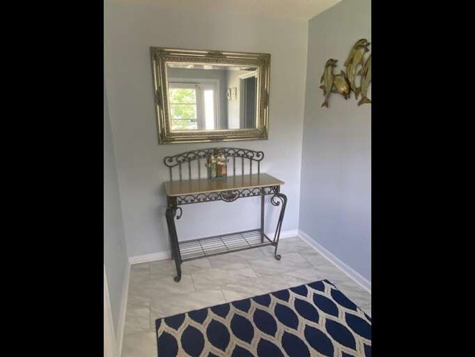 Entrance area of the home Entrance area of the home