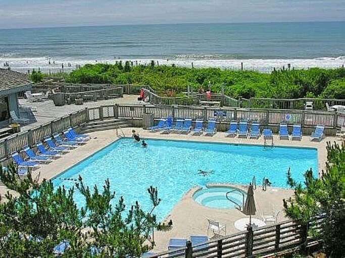 Oceanfront Outside Pool Oceanfront Outside Pool