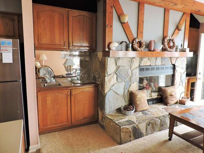 wetbar.JPG wetbar.JPG