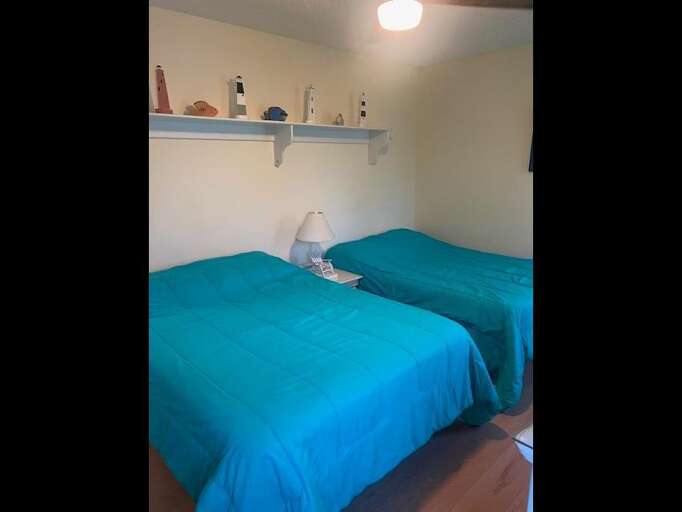 2nd bedroom on top floor a 2nd bedroom on top floor a