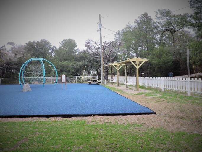 park by house park by house