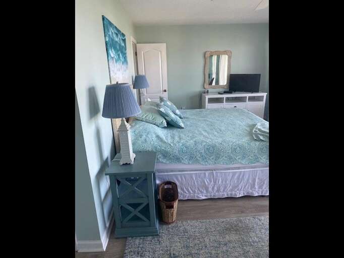 master  bedroom middle floor master  bedroom middle floor