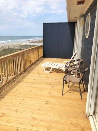 deckoffbedroom3and4 deckoffbedroom3and4