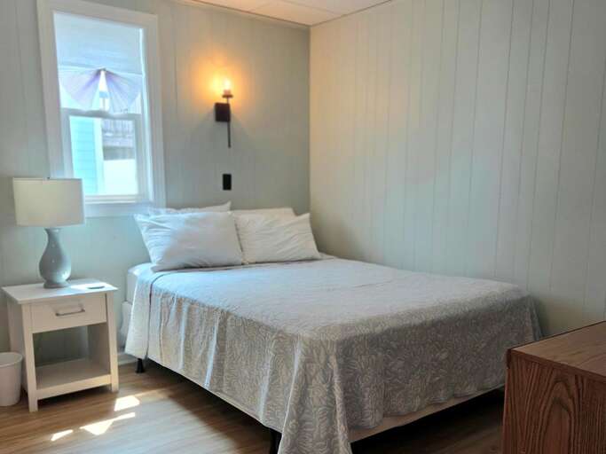 primary bedroom primary bedroom