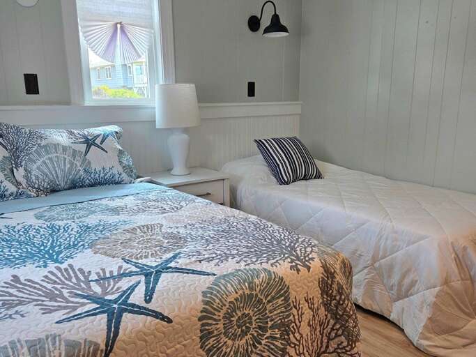 bedroom 2 cont. bedroom 2 cont.