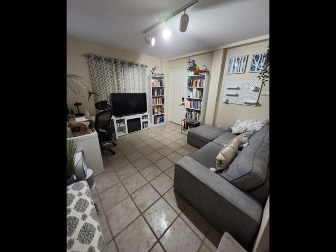 ground level entry and den ground level entry and den