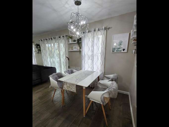 dining area dining area