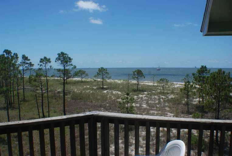 Sandcastle 6B 2 Bedroom Vacation Place for Rent in Dauphin Island Alabama (125923) Find Rentals