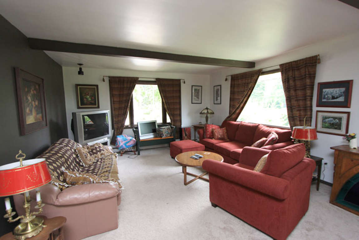 Camlachie Cottage 2 Bedroom Vacation Cottage Rental Beachfront On Lake