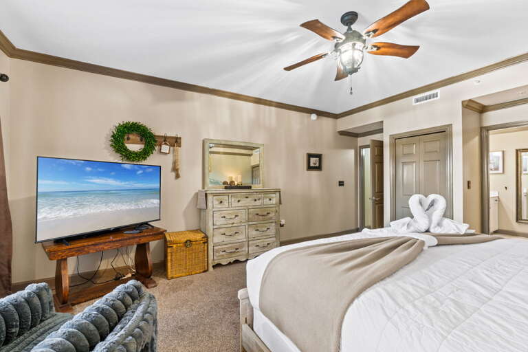 King size bed