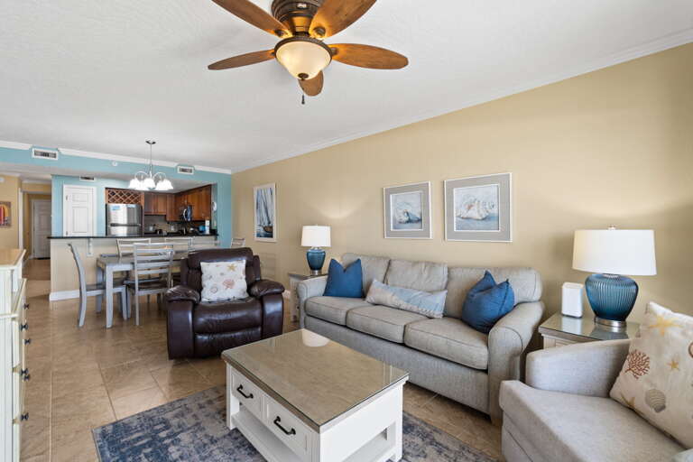 This idyllic condo is the perfect choice for a beach trip.