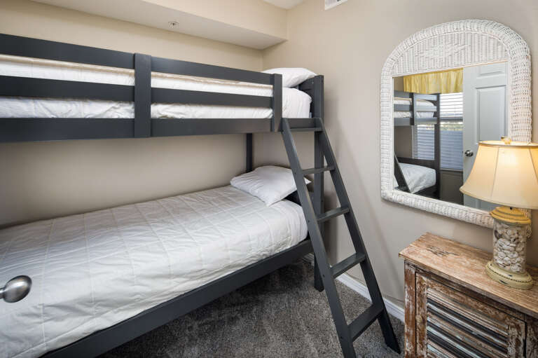 Bonus Bunkroom is ideal for a little more space and extra sleeping for 2.