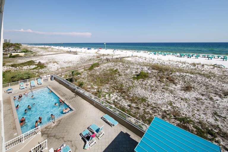 Check it out! The Okaloosa Pier is very close!
Seating for everyone and a great view of the beach front pool