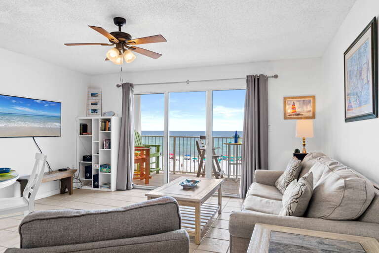Say hello to the good life from this open gulf front living room!