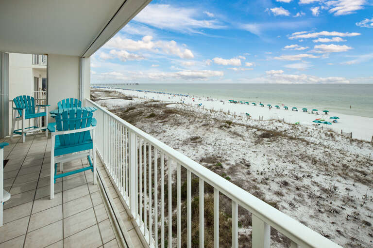 This CORNER unit has extra balcony space for taking in the views of the Gulf.