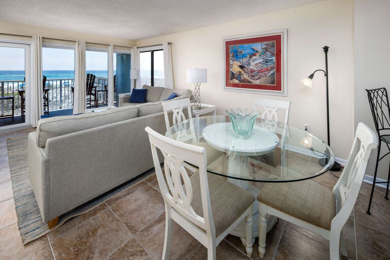 Have a meal while enjoying the view!